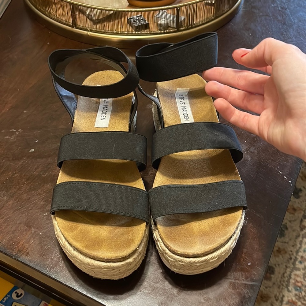 Steve Madden 8.5 sandals